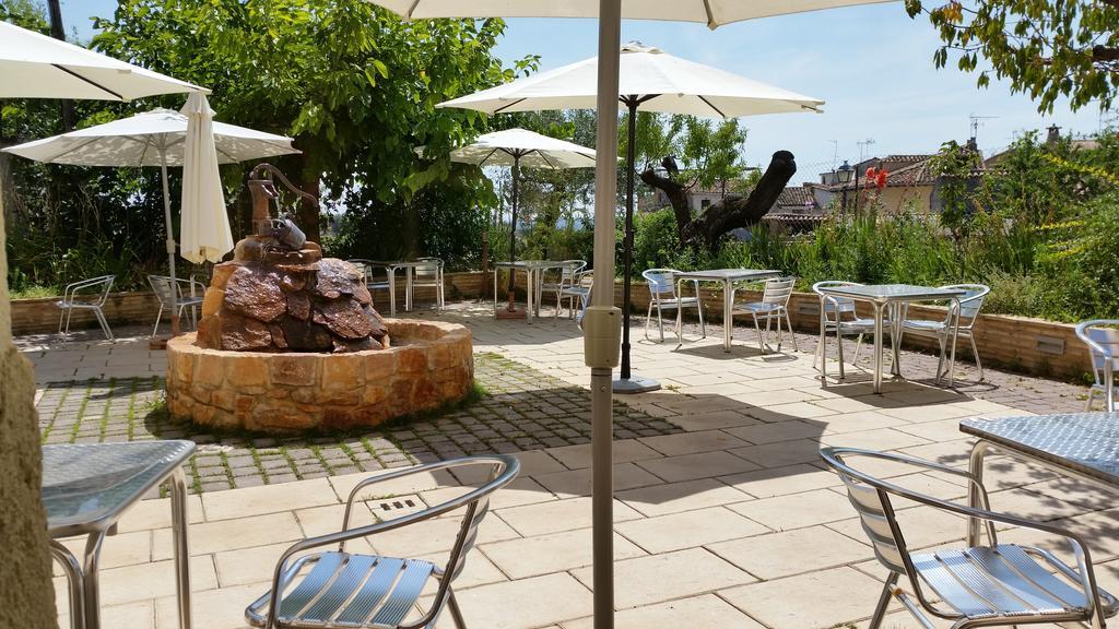 Hotel Meson De Colungo Exteriér fotografie
